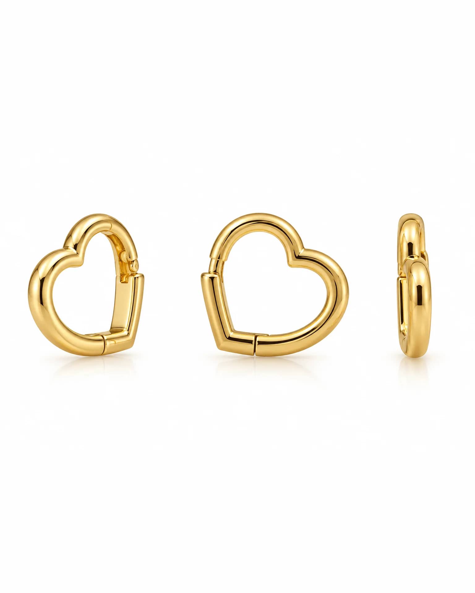 Minimal Kalp Figürlü Gold Halka Küpe, altın kaplama, önden görünüm